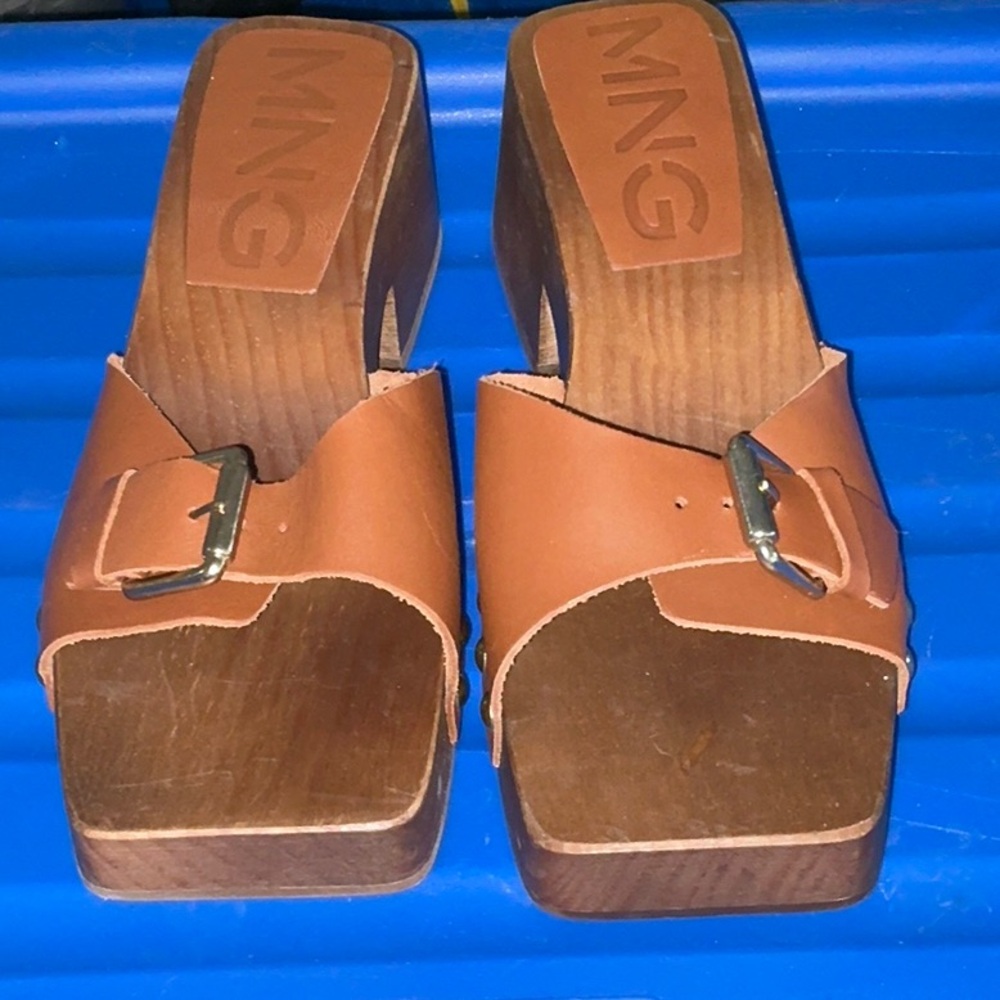 Mango Women's Tan Leather Sandals